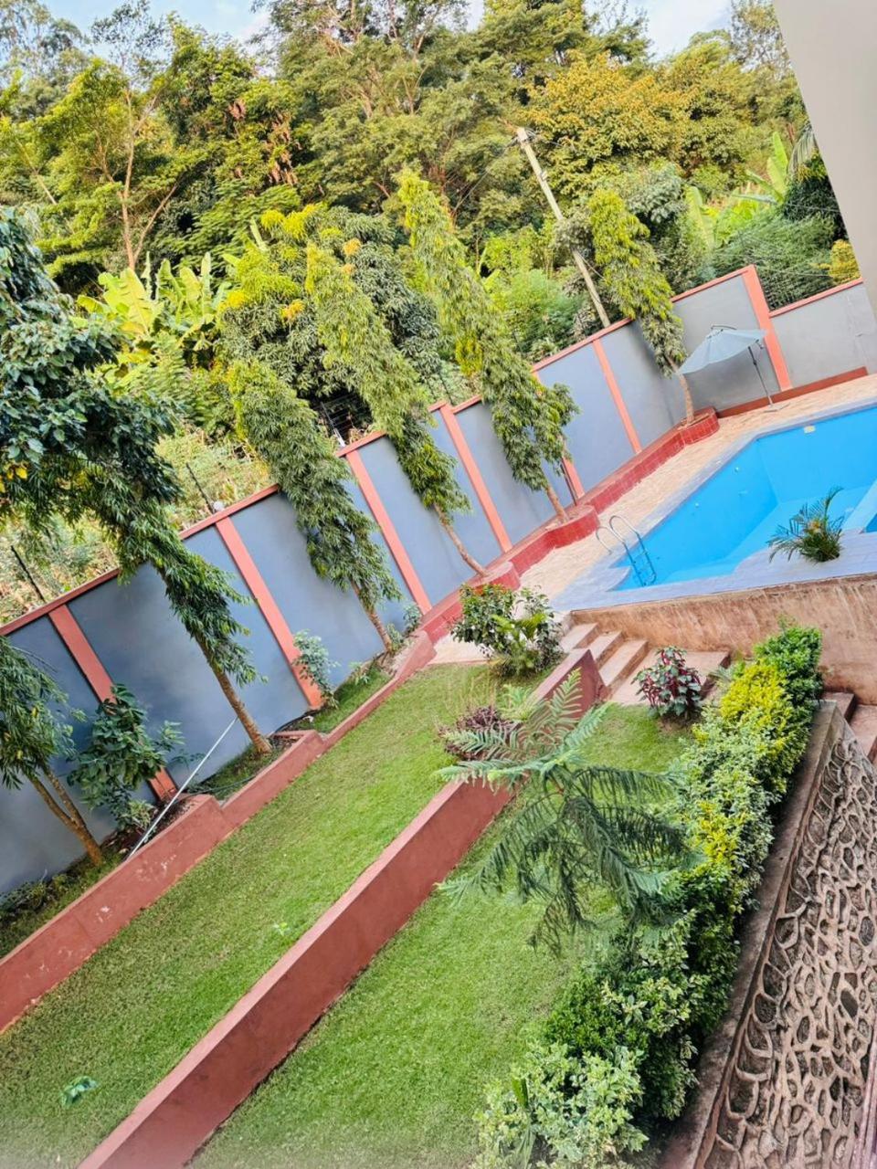 Greenside Hotel Аруша Екстериор снимка