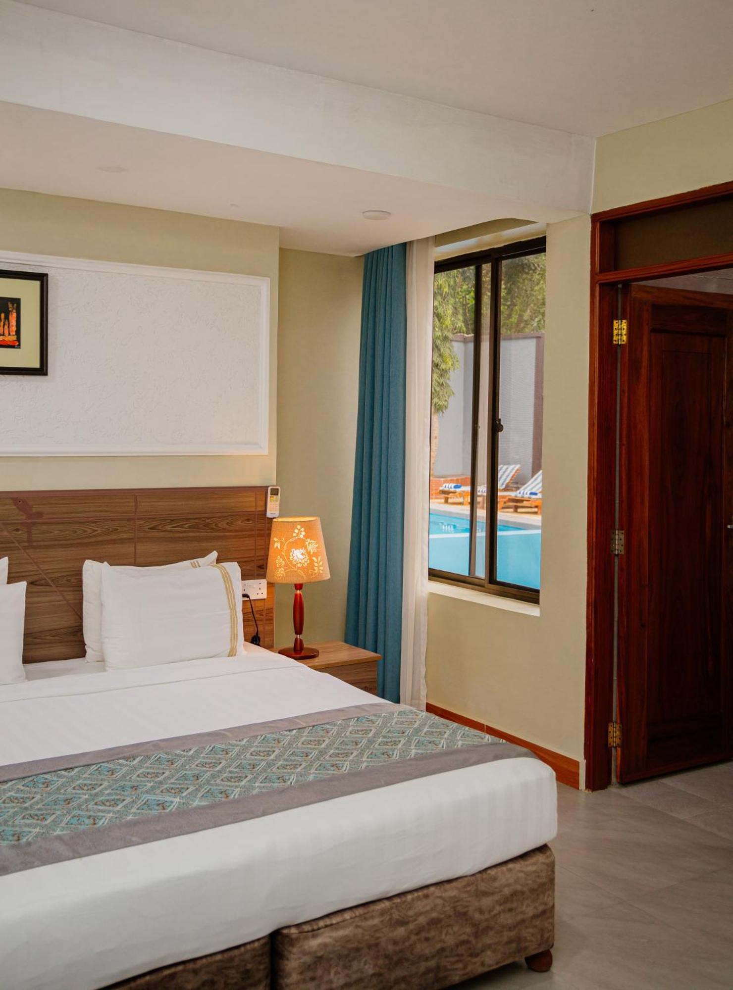 Greenside Hotel Аруша Екстериор снимка