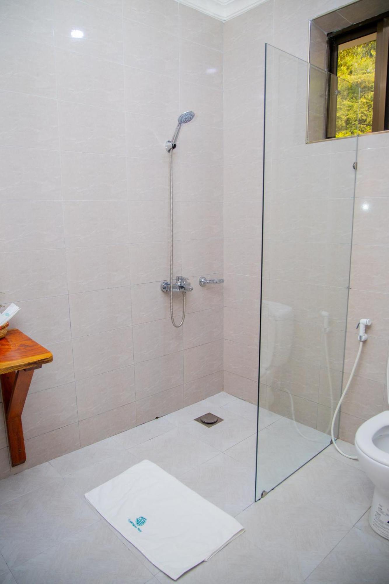 Greenside Hotel Аруша Екстериор снимка