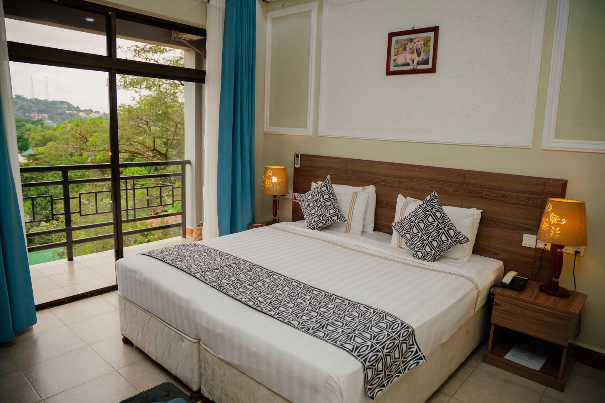 Greenside Hotel Аруша Екстериор снимка