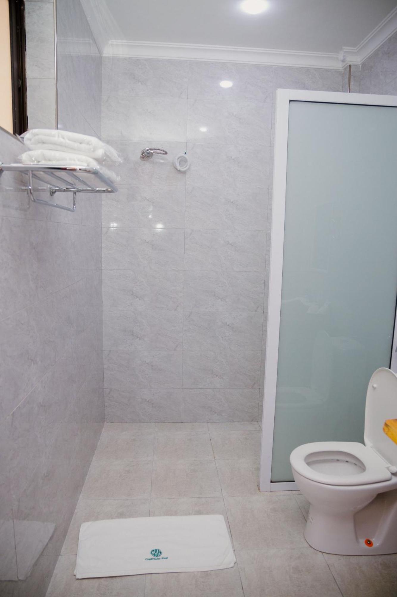 Greenside Hotel Аруша Екстериор снимка