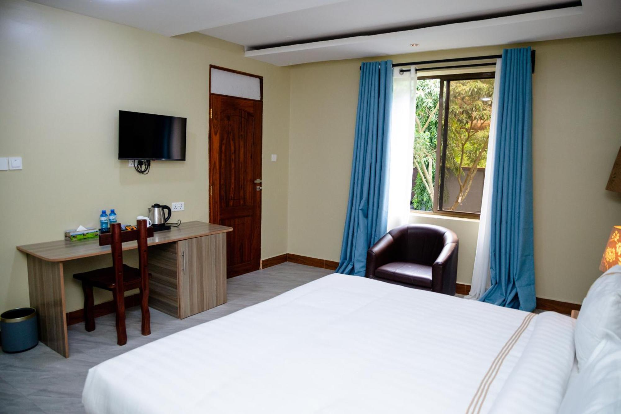 Greenside Hotel Аруша Екстериор снимка