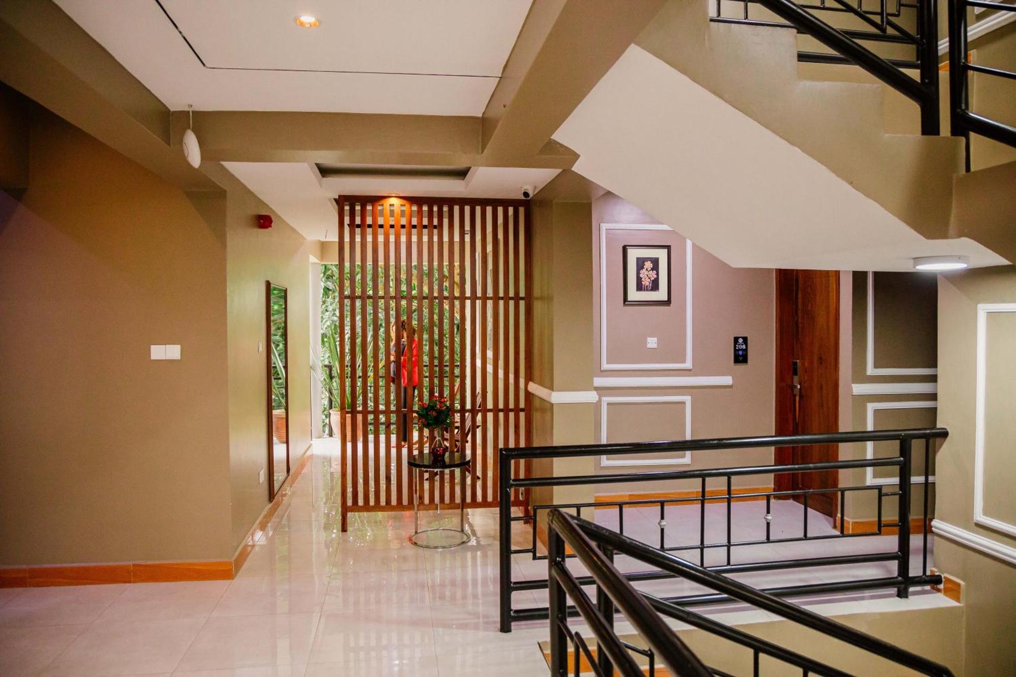 Greenside Hotel Аруша Екстериор снимка
